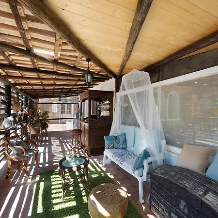 Marine House Villa *